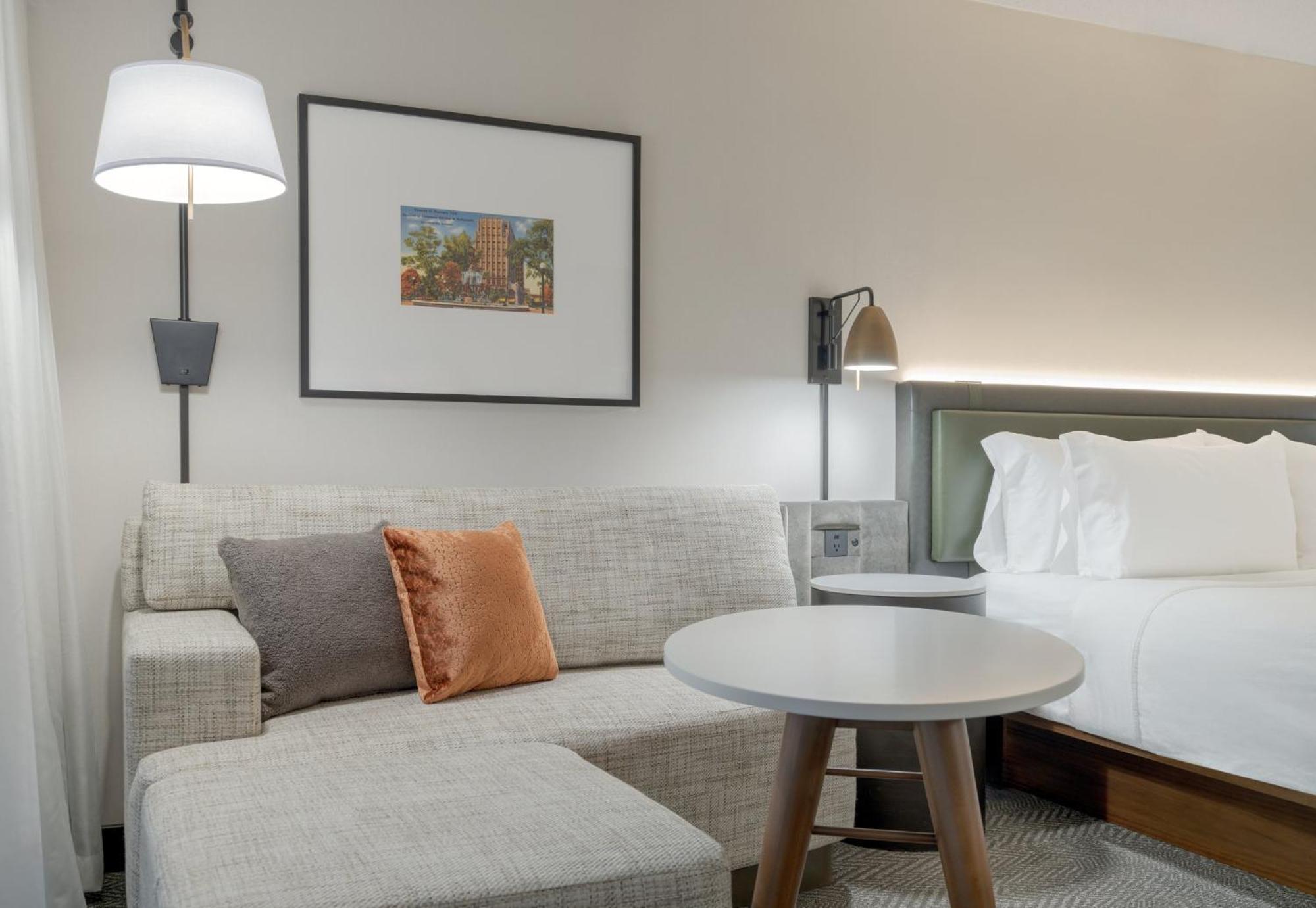 Hotel Crowne Plaza Indianapolis-Dwtn-Union Stn By Ihg Exterior foto