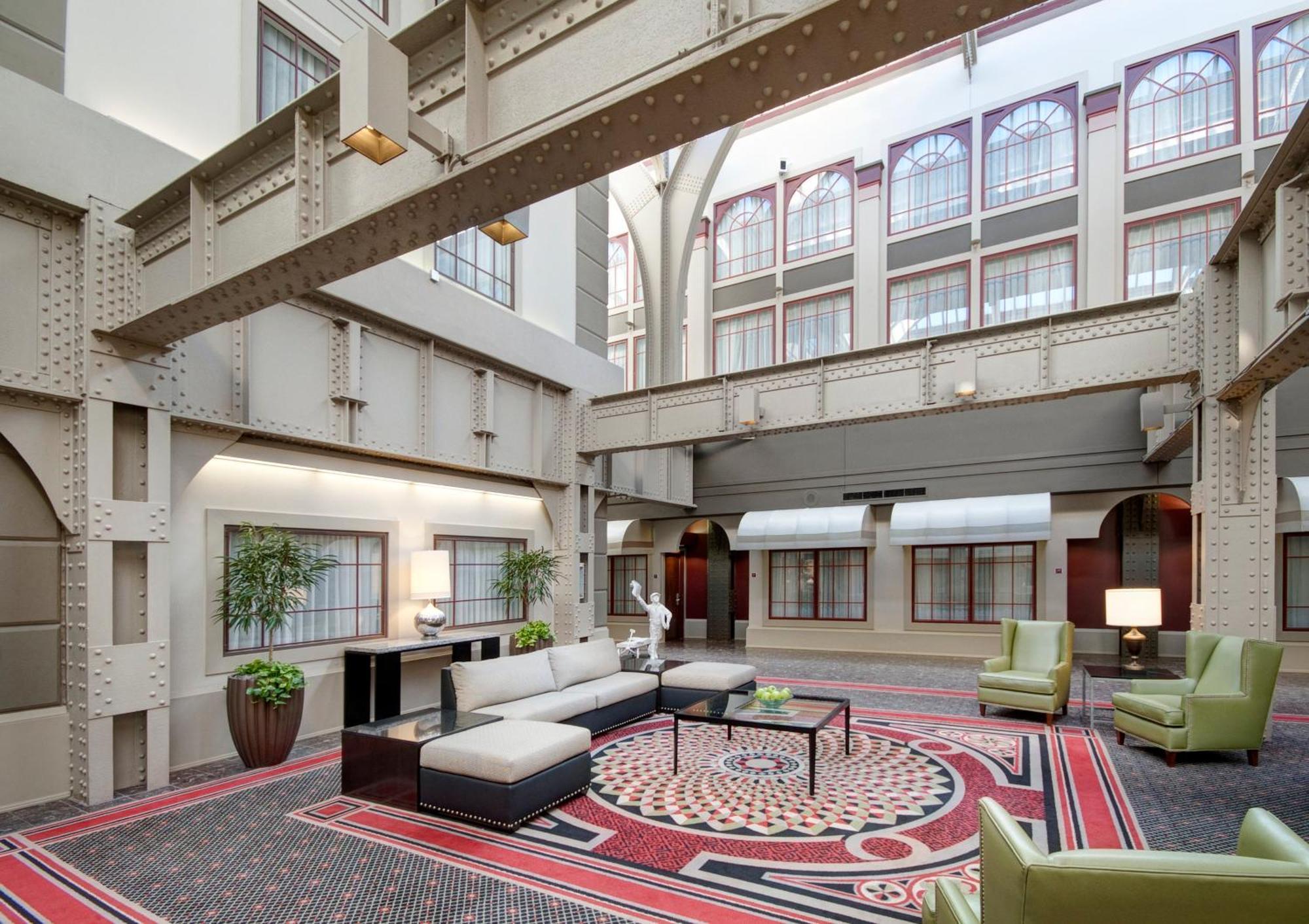 Hotel Crowne Plaza Indianapolis-Dwtn-Union Stn By Ihg Exterior foto